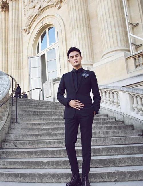 娱乐圈吃瓜双男主文,瓜田里的双男主风云录  第3张