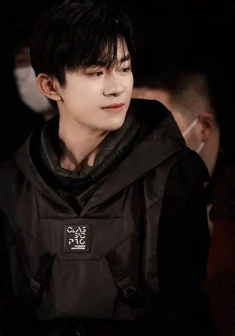 很准的娱乐圈吃瓜号,明星背后的惊人真相  第3张