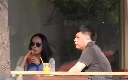 娱乐吃瓜说父母,揭秘明星父母的育儿经  第2张